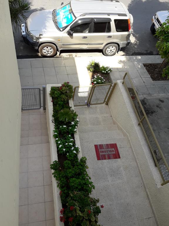 Shared Top 1St Floor Villa Lemesos Exteriér fotografie